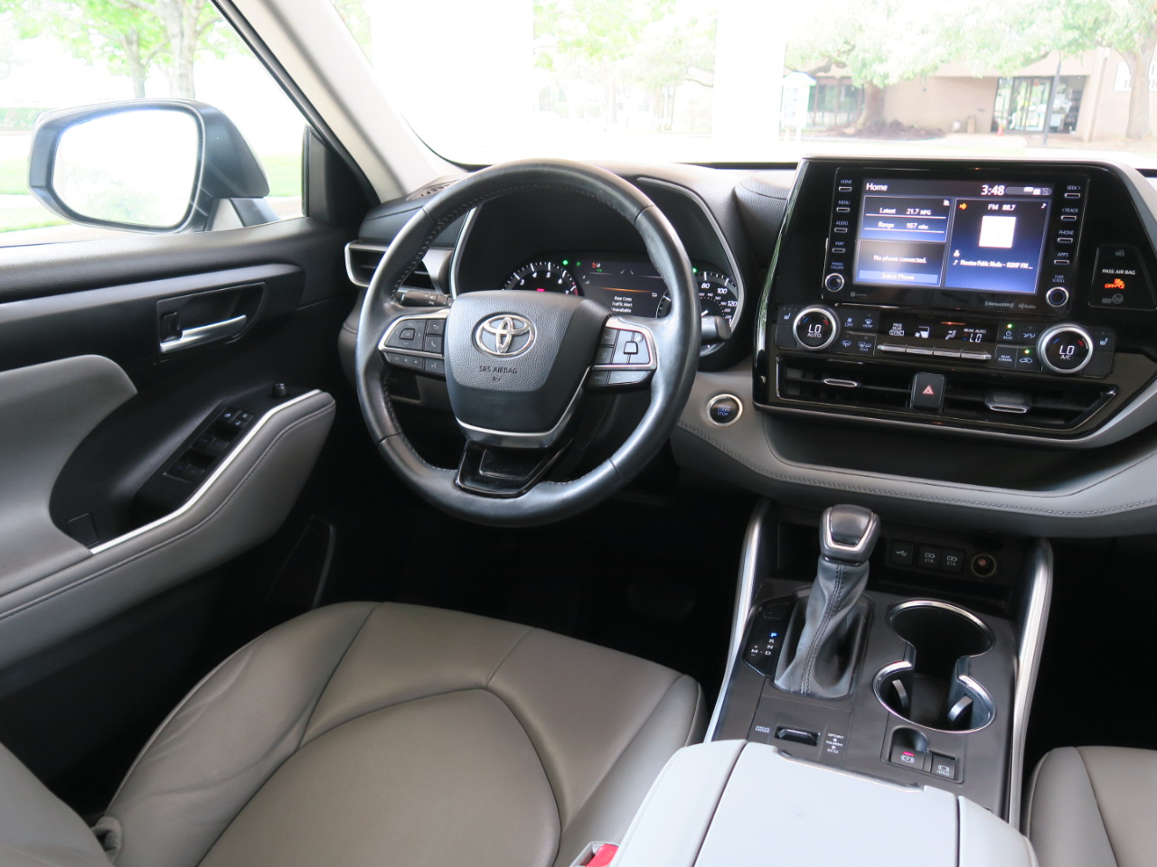 Toyota Highlander XLE FWD (Natl) 2021