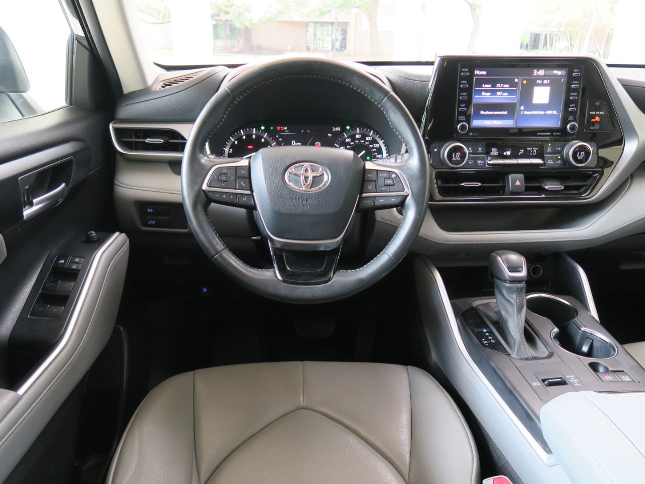 Toyota Highlander XLE FWD (Natl) 2021