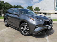 2021 Toyota Highlander  2021 Toyota Highlander