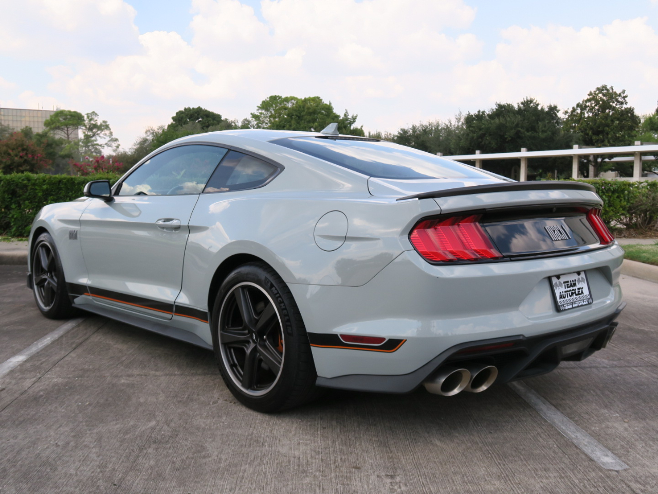 2023 Ford Mustang Mach 1 photo 4