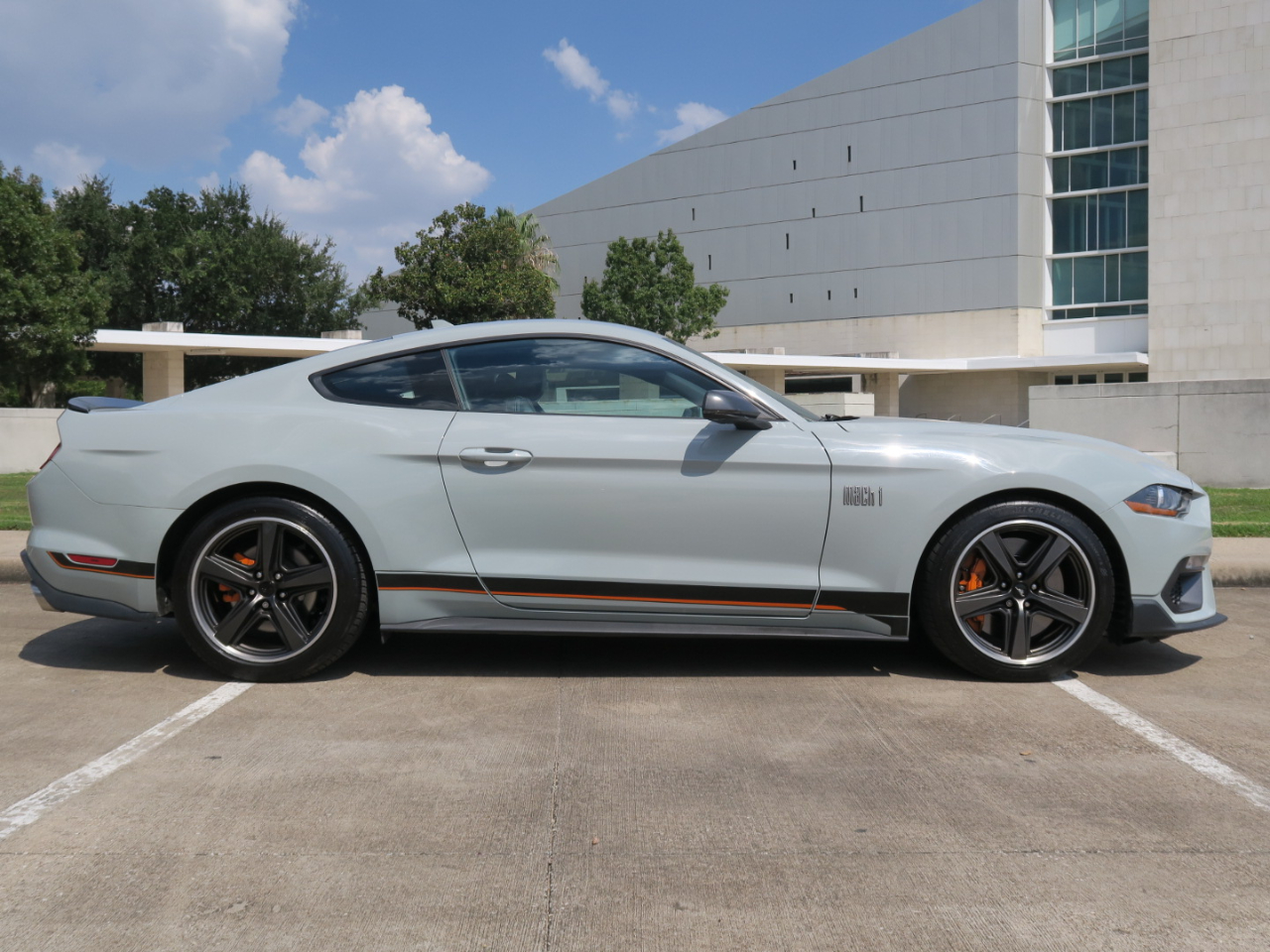2023 Ford Mustang Mach 1 photo 9