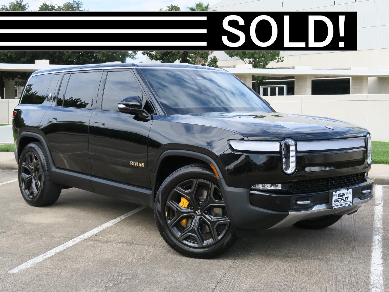 2023 Rivian R1S Adventure Quad-Motor Large Pack
