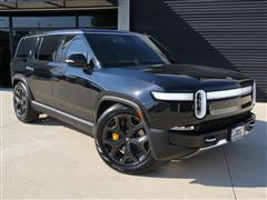 2023 Rivian R1S 