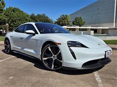 2023 Porsche Taycan 