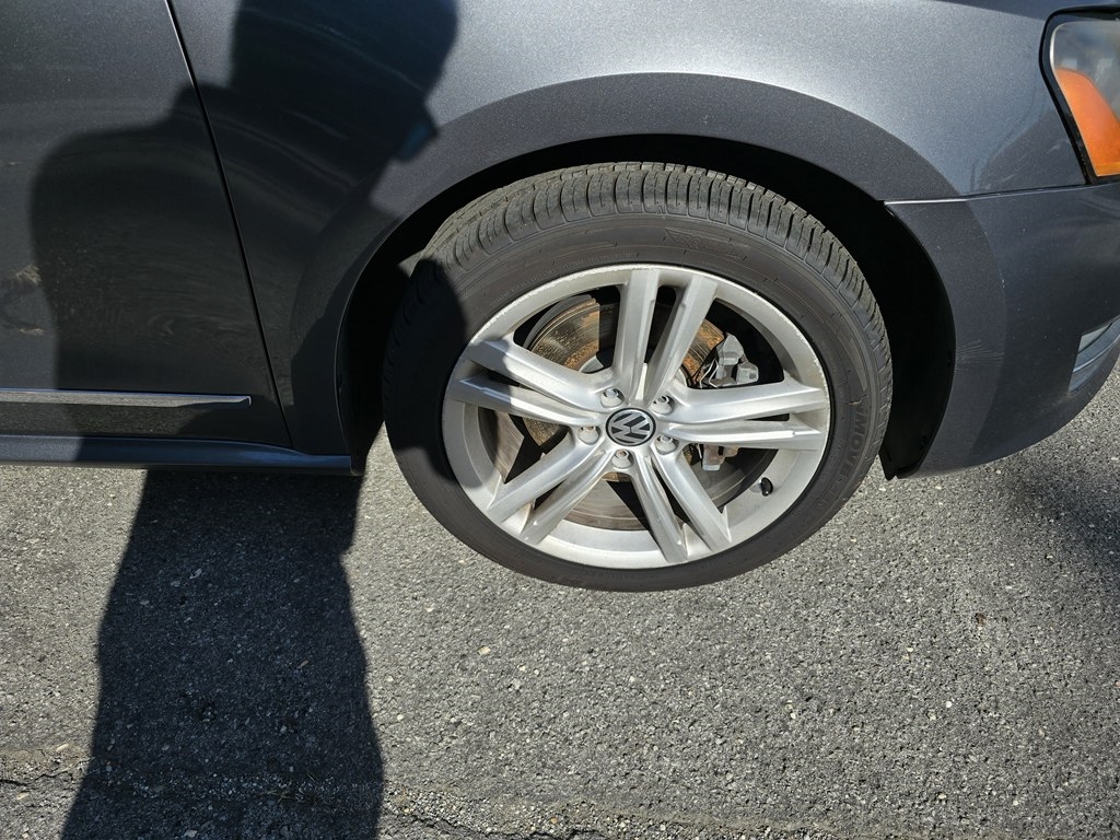 Volkswagen Passat  2013 Volkswagen Passat  2013