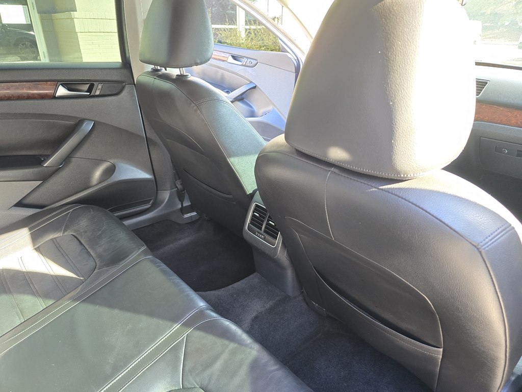 Volkswagen Passat  2013 Volkswagen Passat  2013