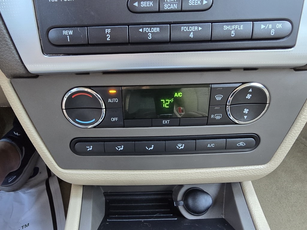 Mercury Milan  2009 Mercury Milan  2009