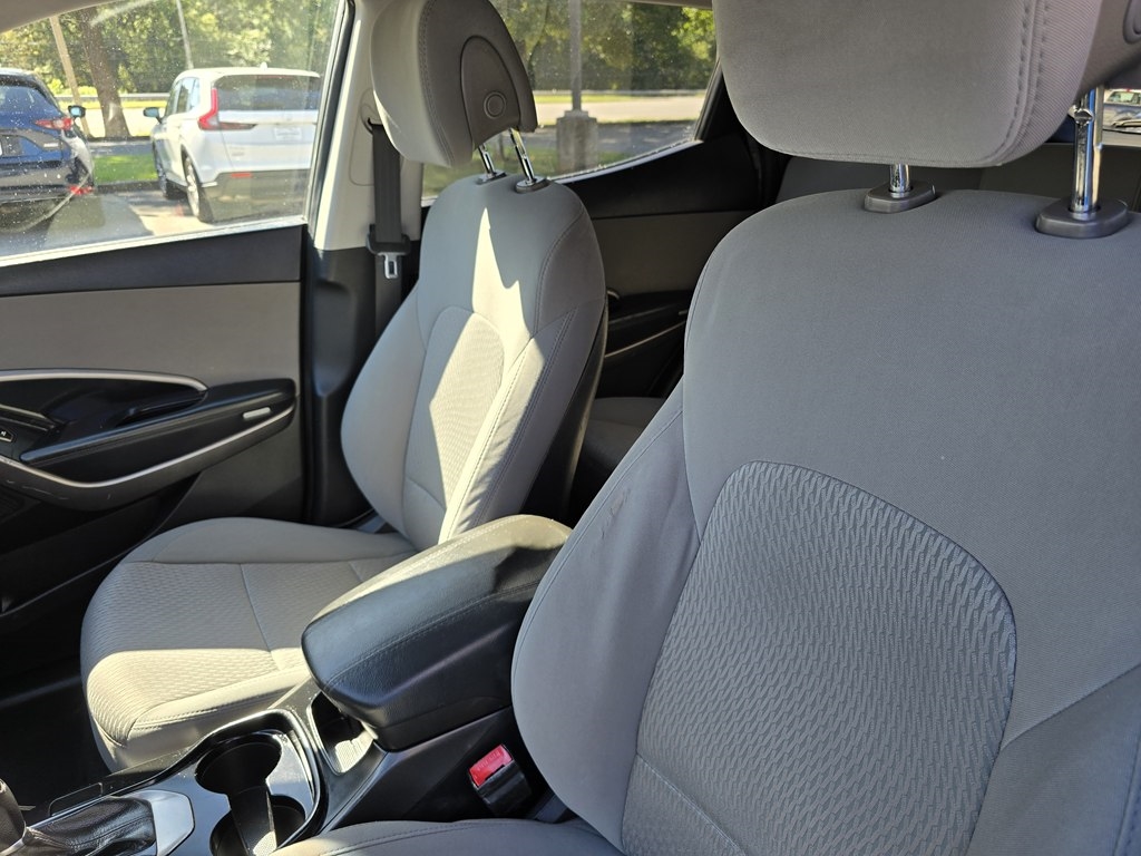 Hyundai Santa Fe  2015