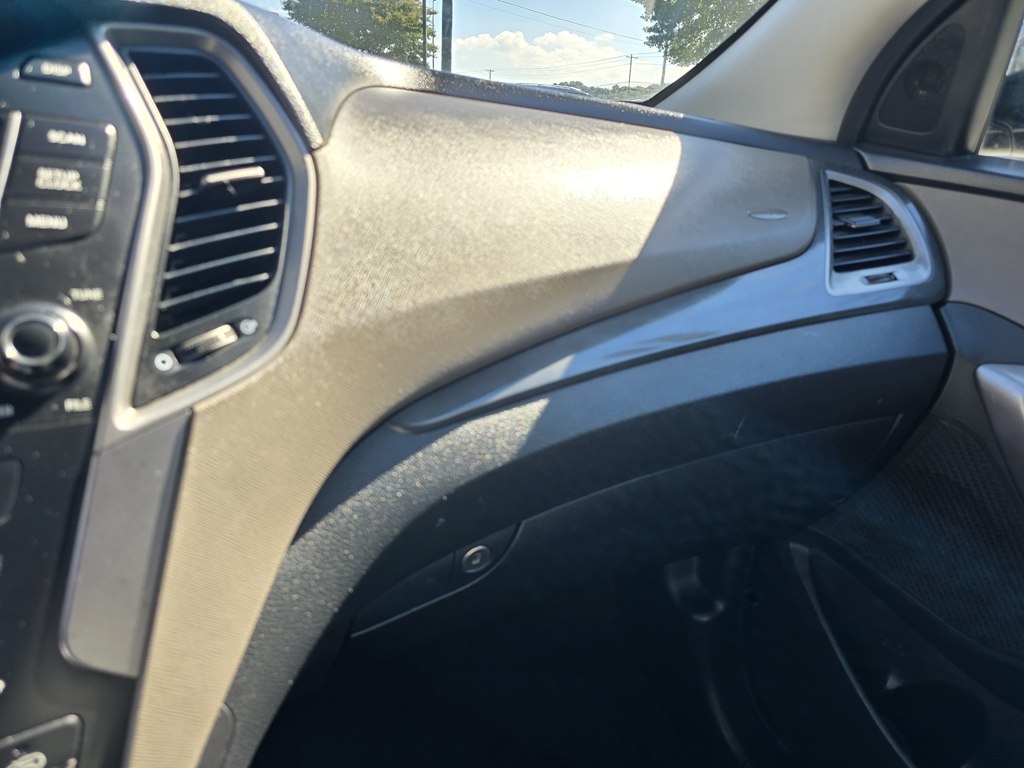 Hyundai Santa Fe  2015