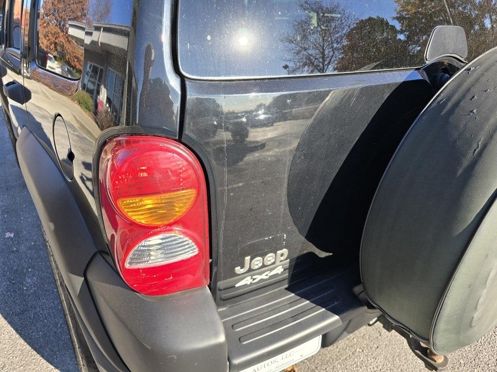 Jeep Liberty  2004