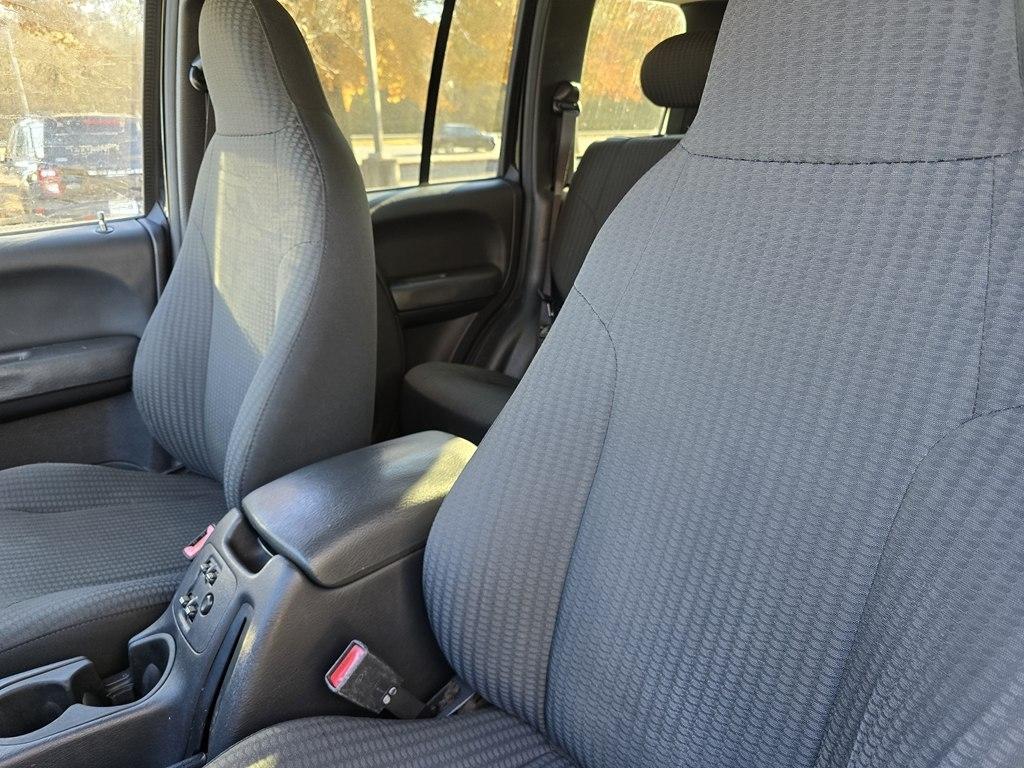 Jeep Liberty  2004