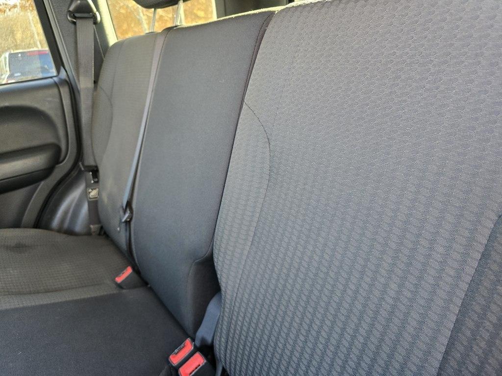 Jeep Liberty  2004