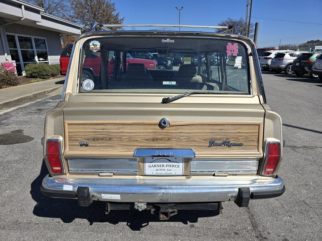 Jeep Grand Wagoneer  1990
