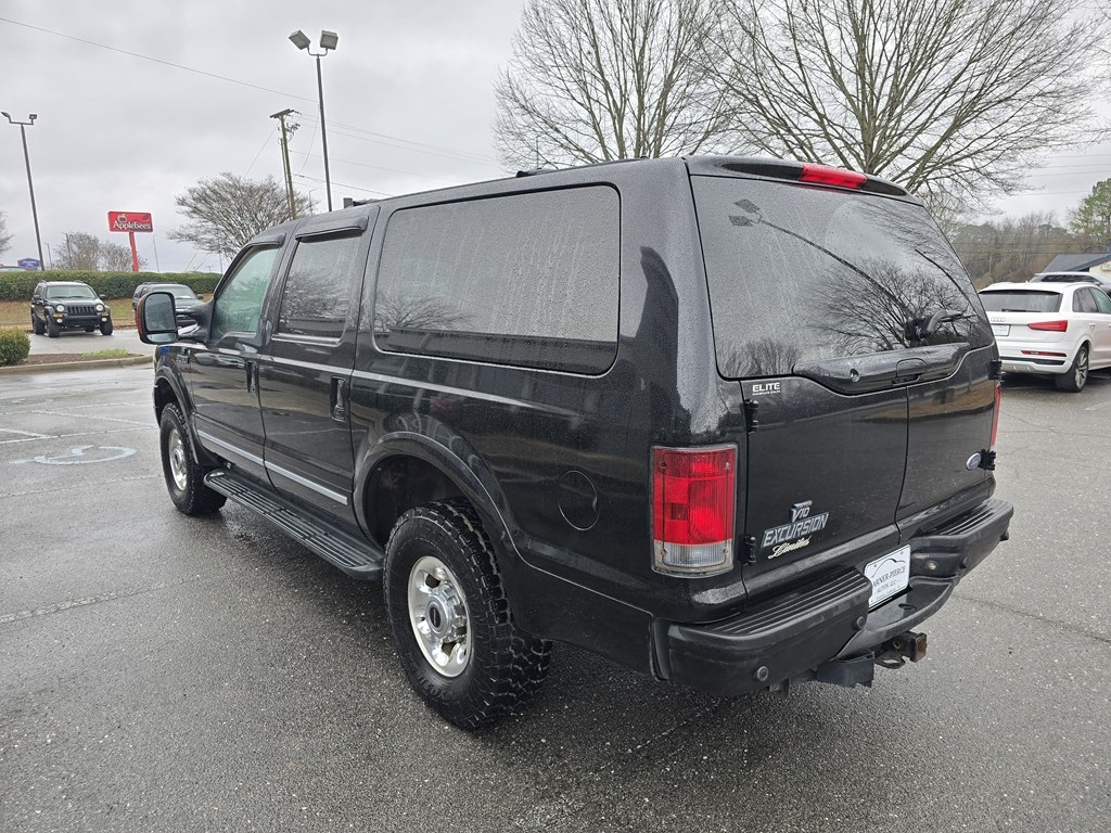 Ford Excursion  2005