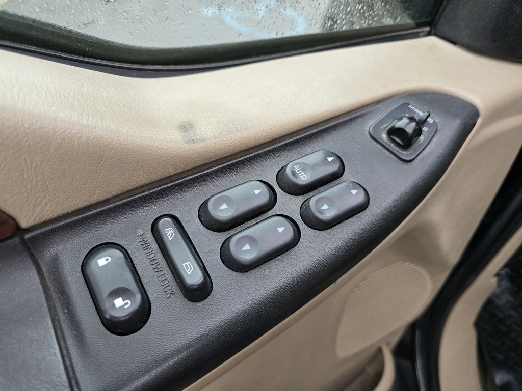 Ford Excursion  2005