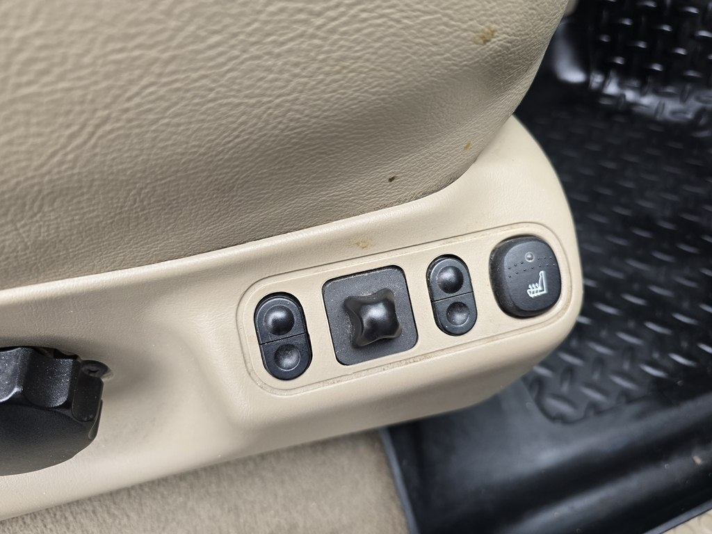 Ford Excursion  2005