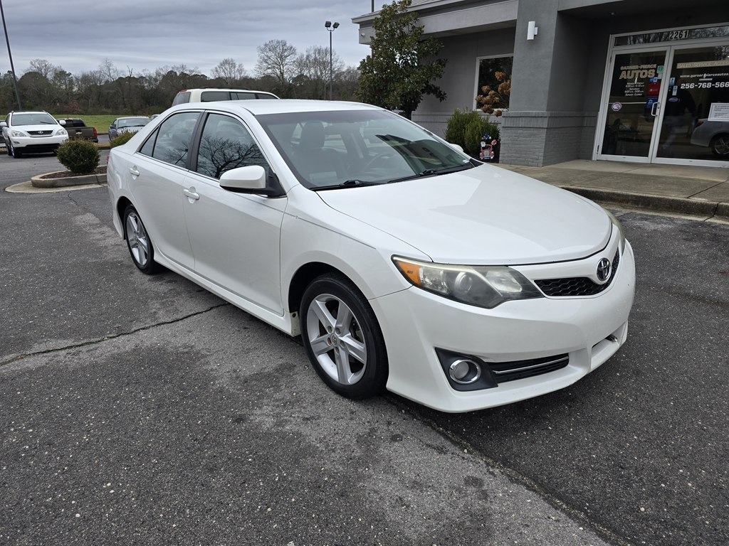 Toyota Camry  2014