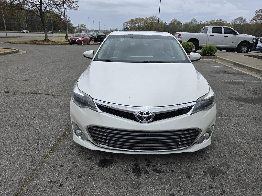 Toyota Avalon  2013