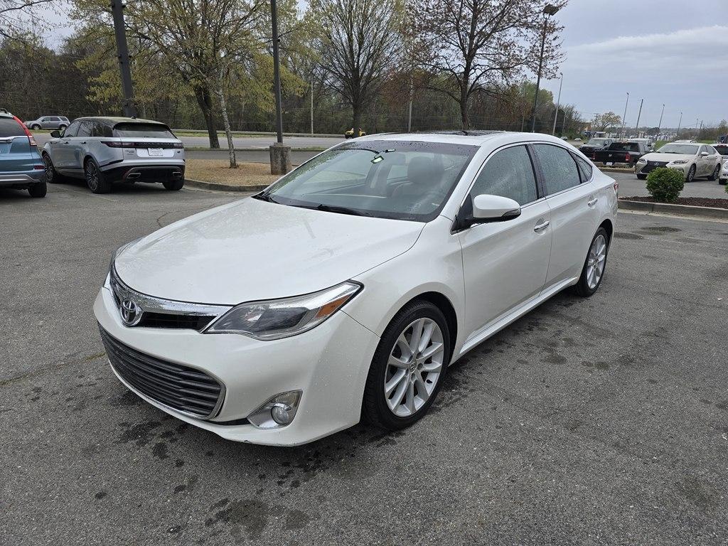 Toyota Avalon  2013