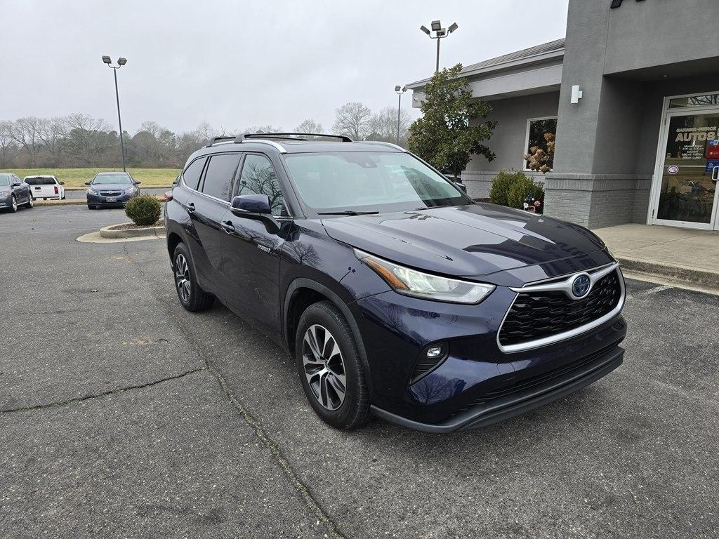 Toyota Highlander Hybrid  2020