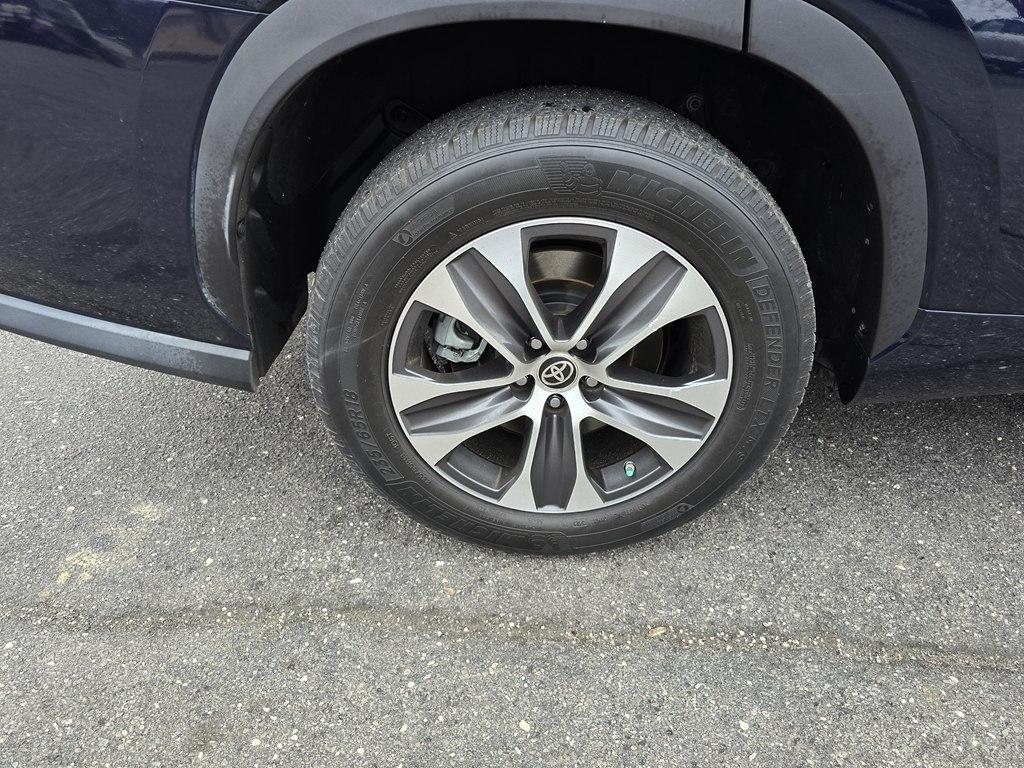 Toyota Highlander Hybrid  2020