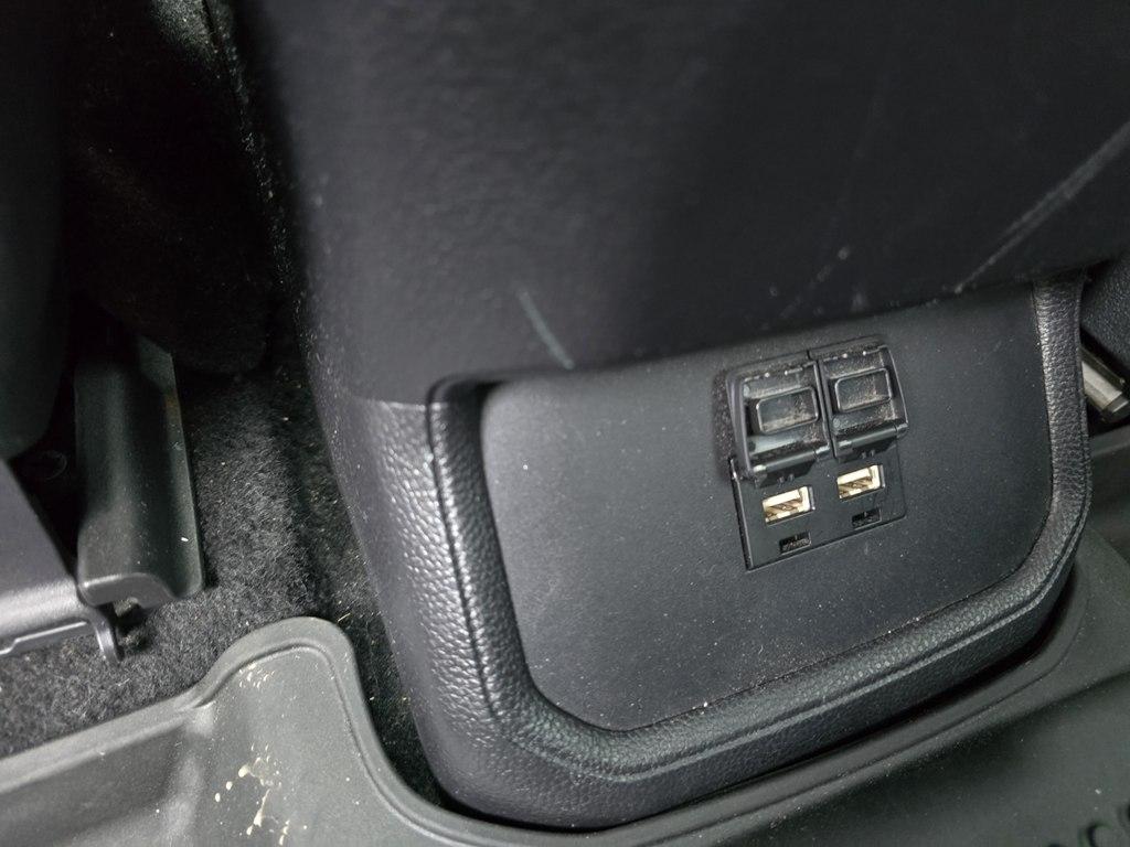 Toyota Highlander Hybrid  2020