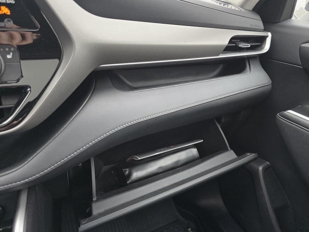 Toyota Highlander Hybrid  2020