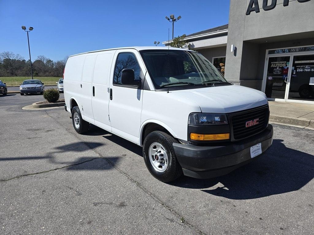 GMC Savana  2022