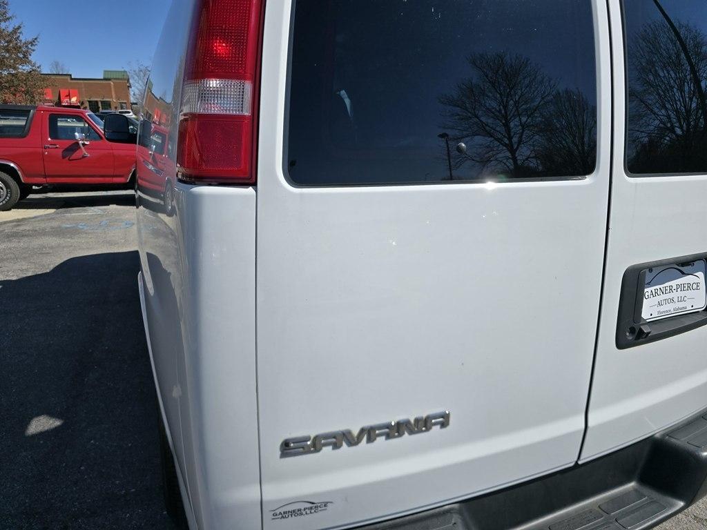 GMC Savana  2022