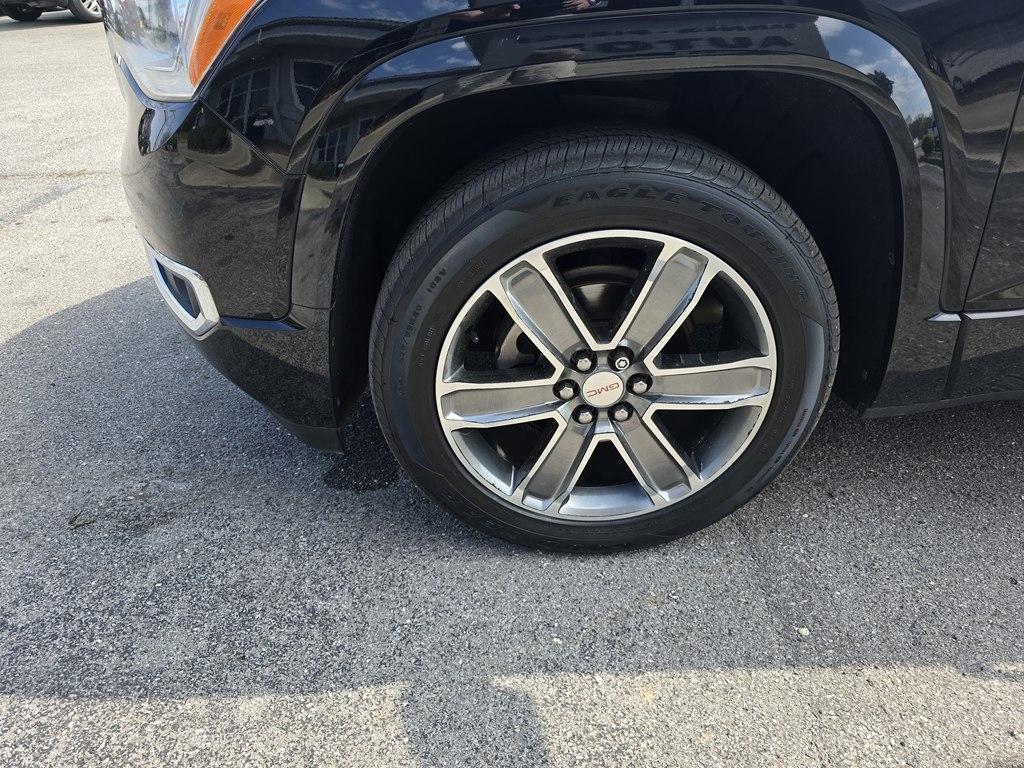 GMC Acadia  2017