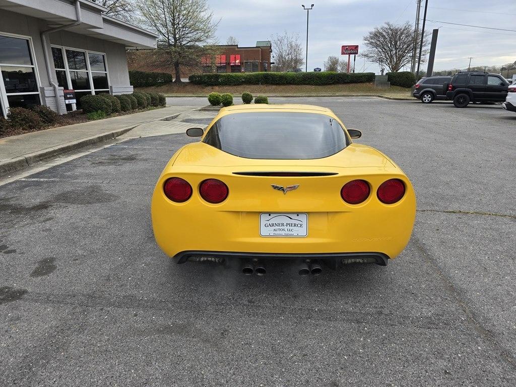 Chevrolet Corvette  2005