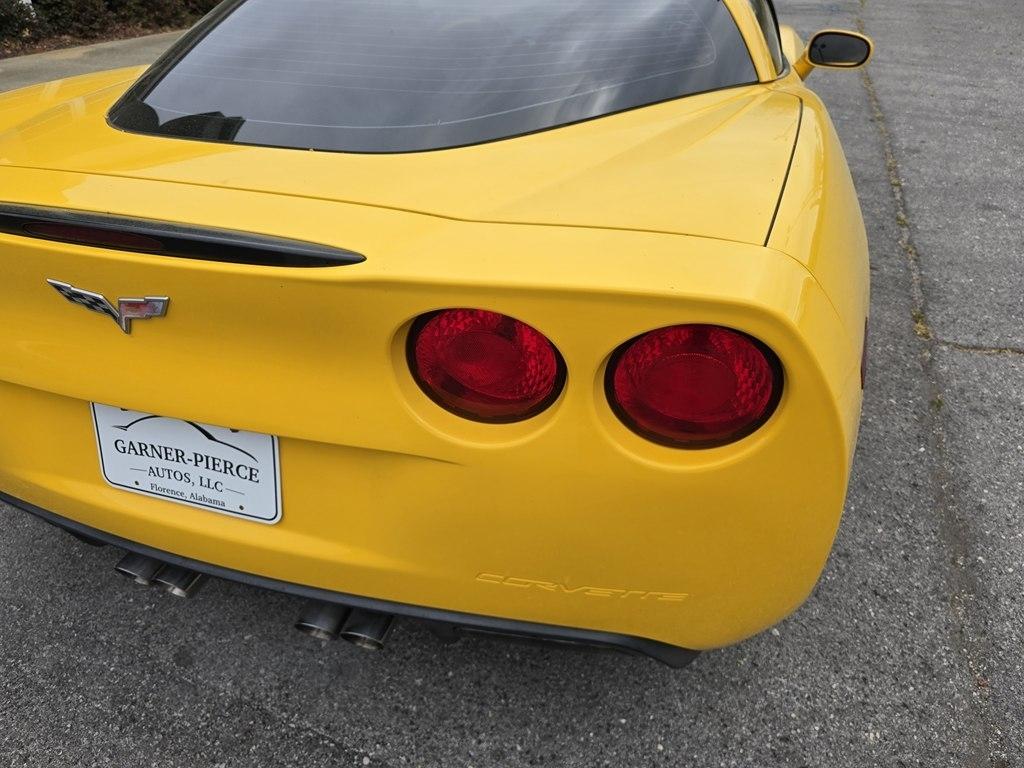 Chevrolet Corvette  2005