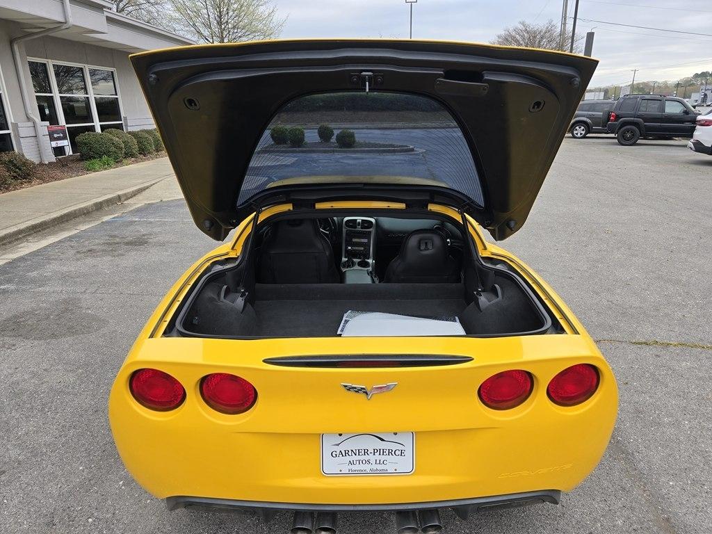 Chevrolet Corvette  2005