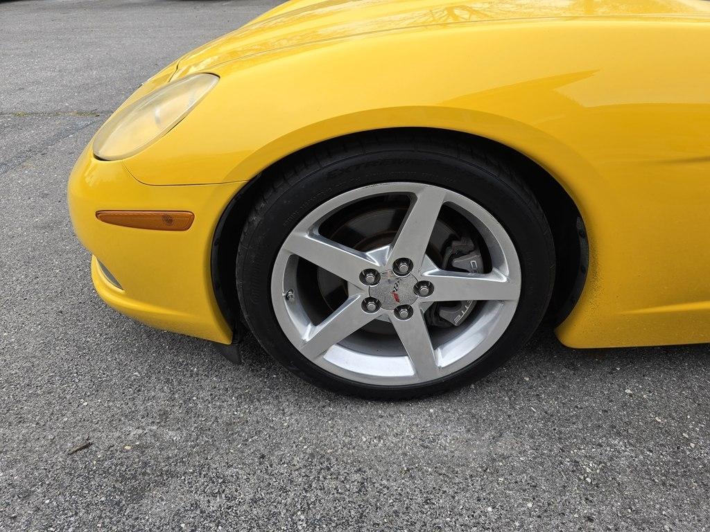 Chevrolet Corvette  2005