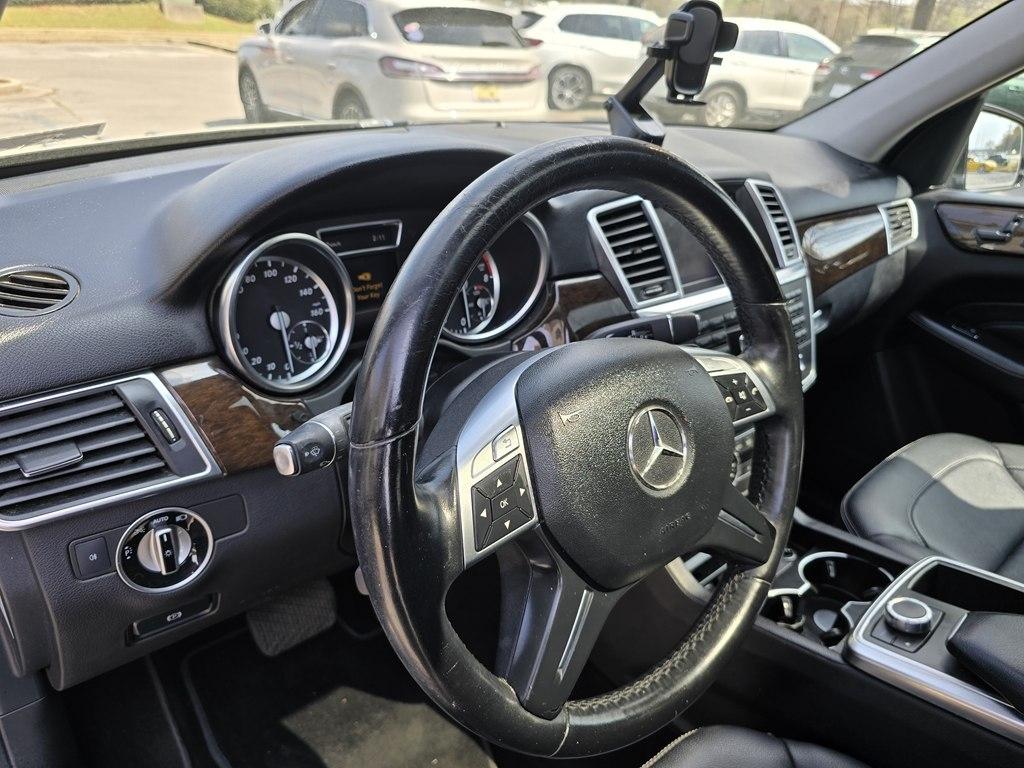 Mercedes-Benz M-Class  2014