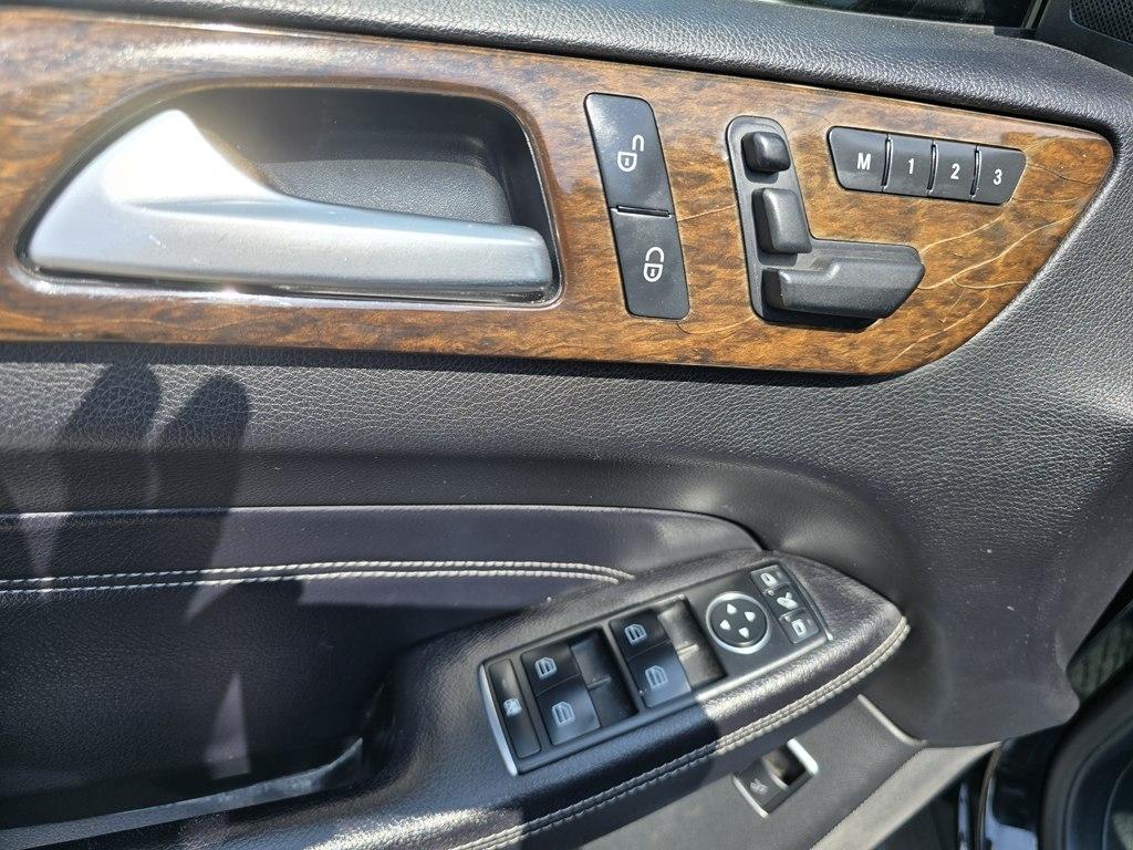 Mercedes-Benz M-Class  2014