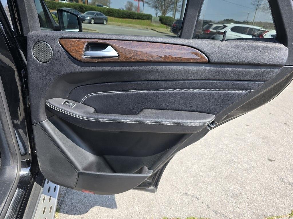 Mercedes-Benz M-Class  2014