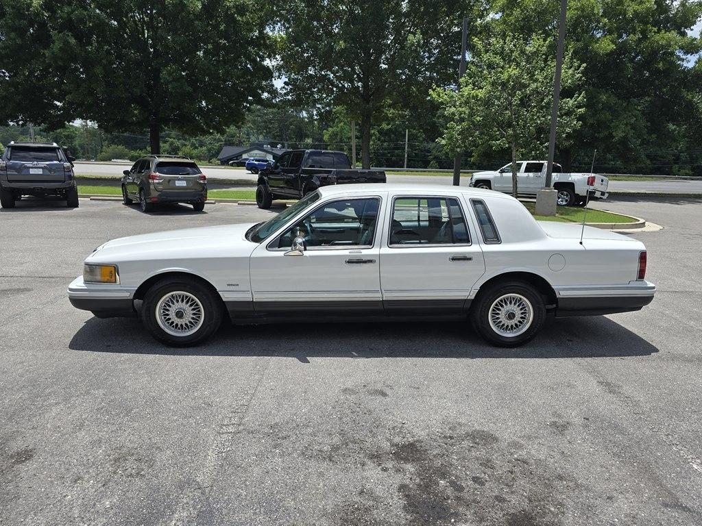 Lincoln Town Car  1993