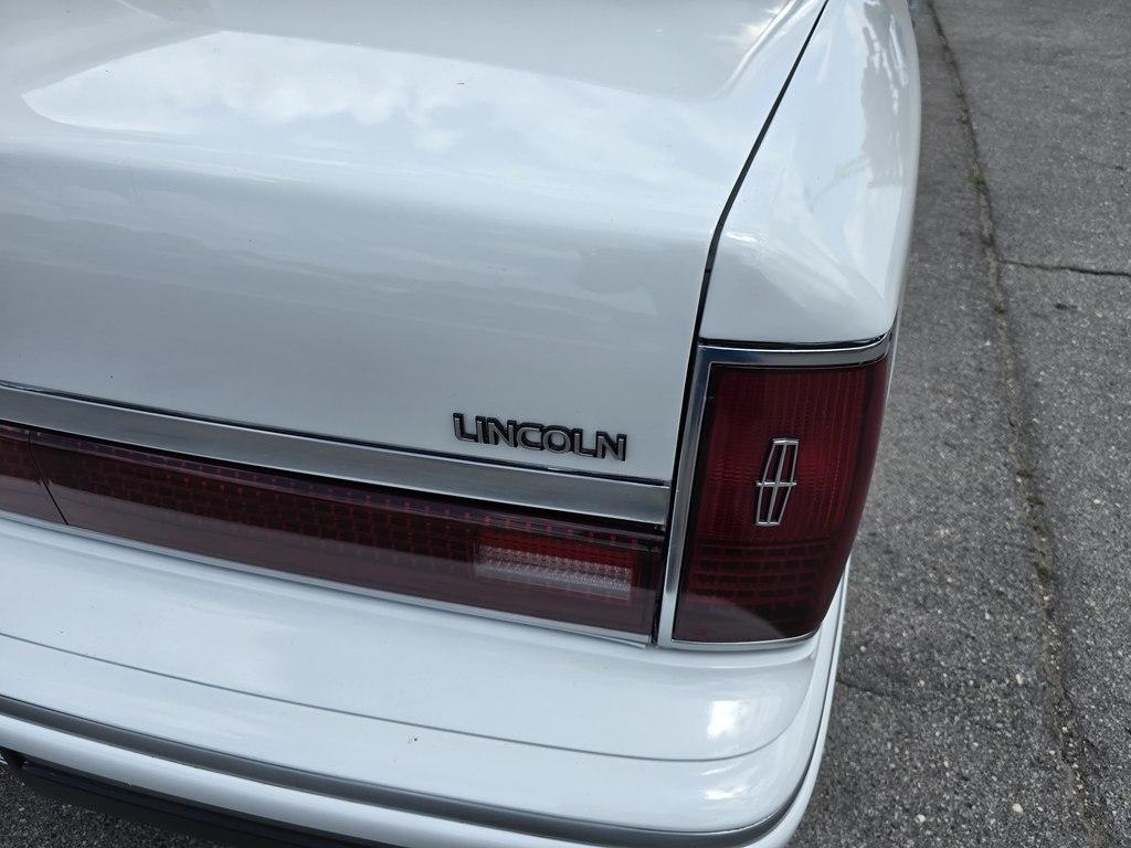 Lincoln Town Car  1993