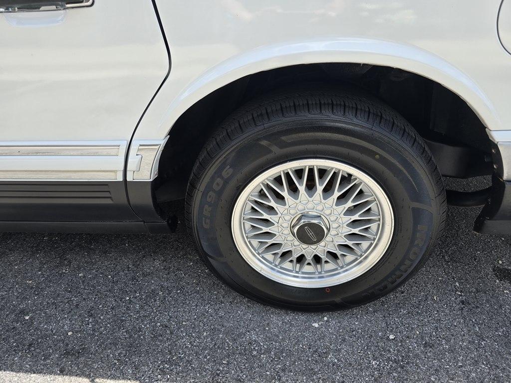 Lincoln Town Car  1993