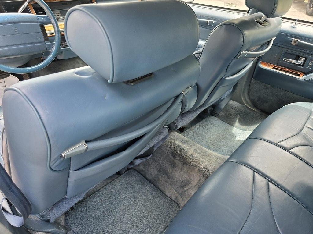 Lincoln Town Car  1993