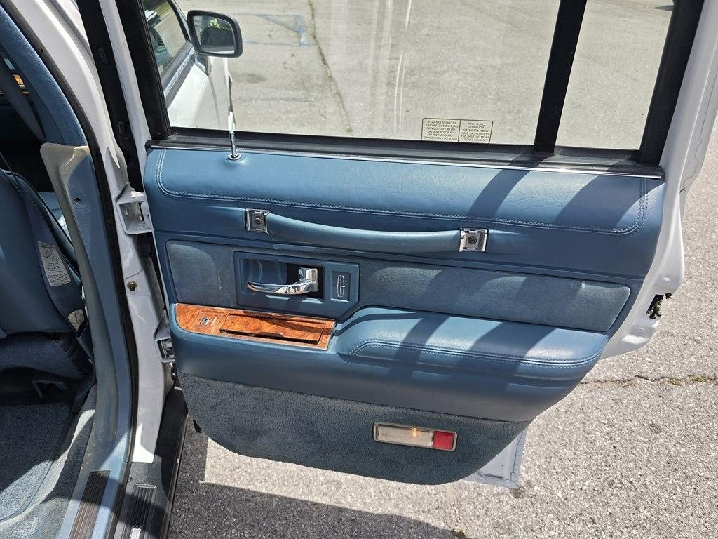 Lincoln Town Car  1993