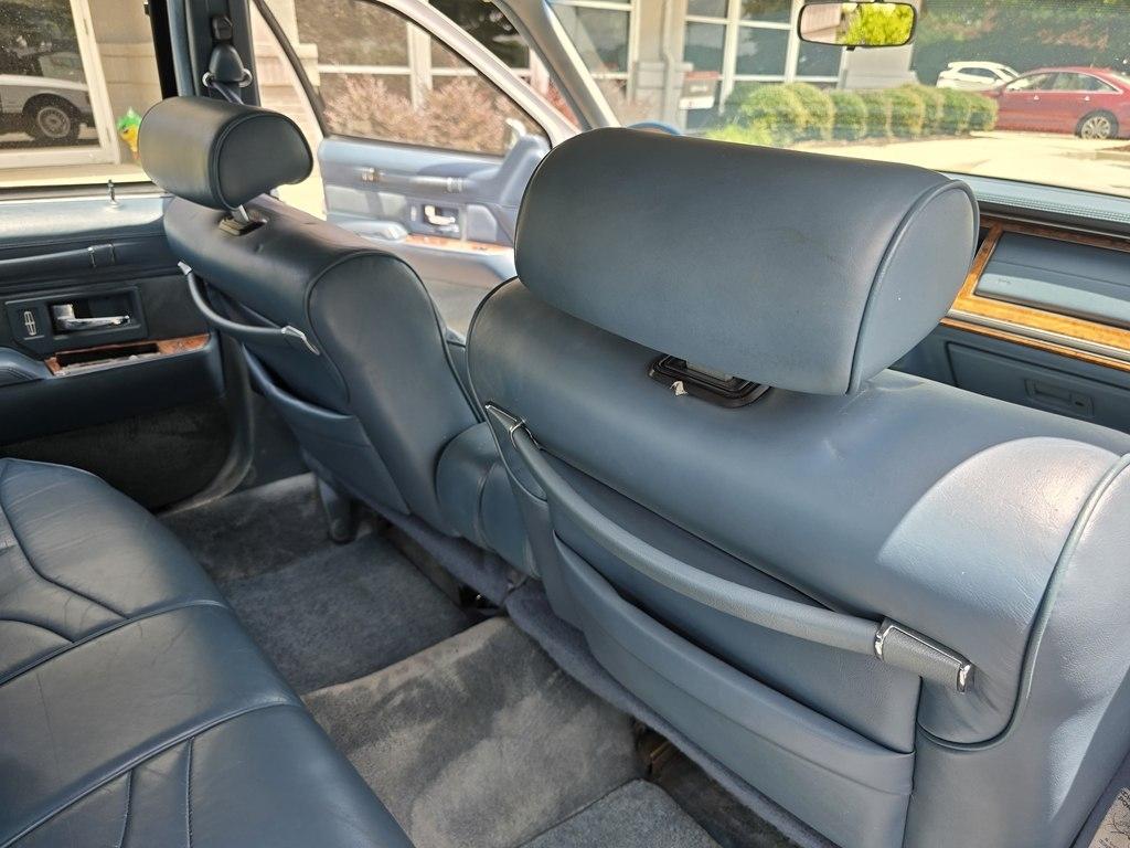 Lincoln Town Car  1993