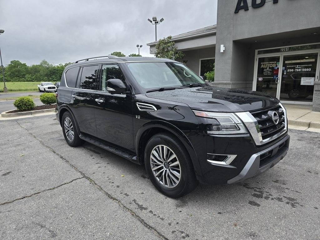 Nissan Armada  2021