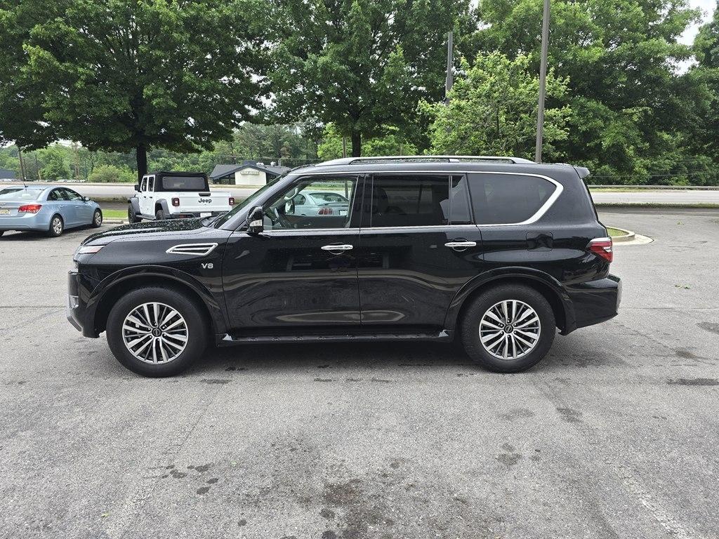 Nissan Armada  2021
