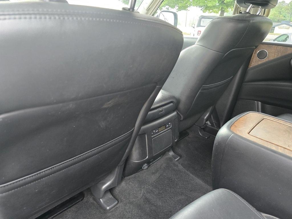Nissan Armada  2021