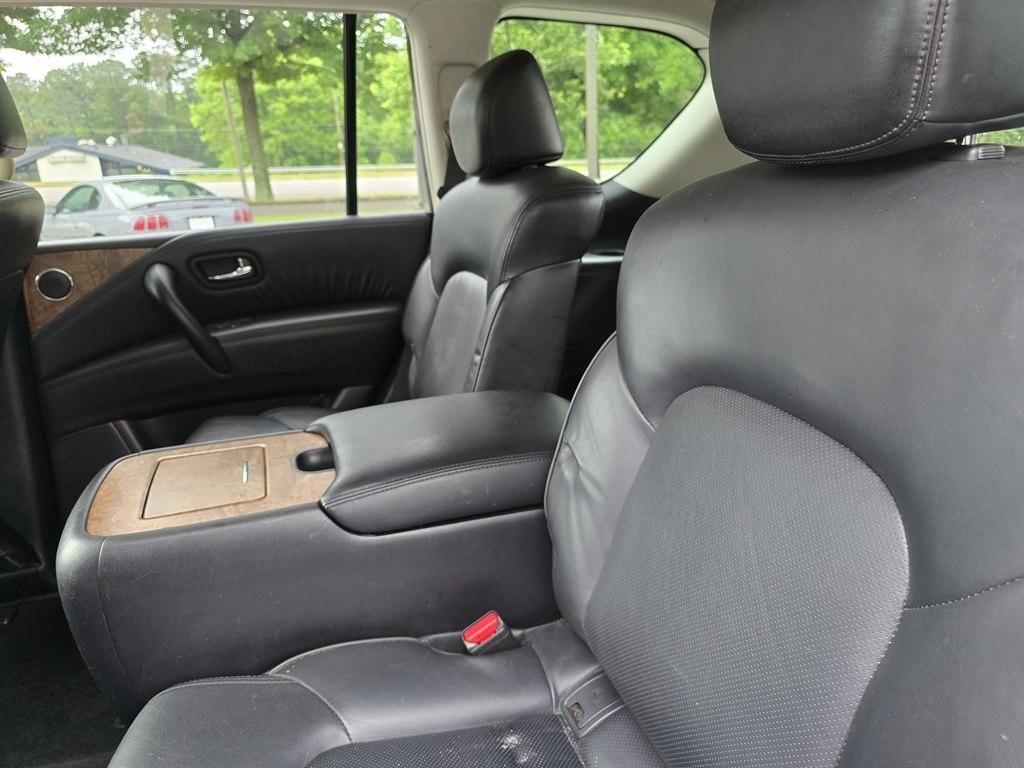 Nissan Armada  2021