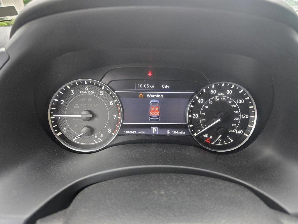 Nissan Armada  2021