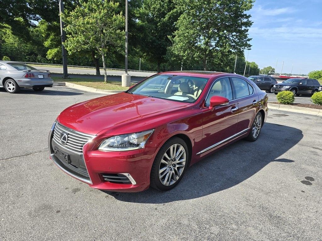 Lexus LS 460  2015