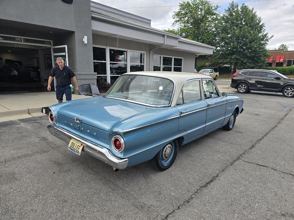 Ford Falcon  1961